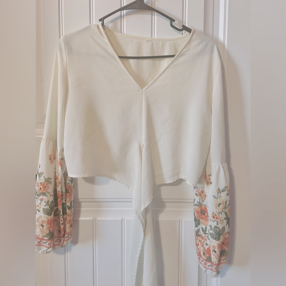 Floral Puffy Sleeves Crop Top Knot